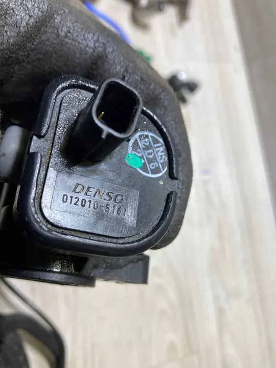 Válvula de admissão 1.6 Renault Arkana 2022 image 3