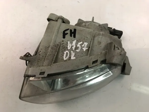 Oikea Etuvalo Halogeeni OEM 18089821 Hyundai Matrix image 3