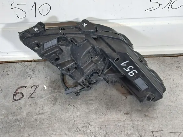 Peugeot 3008/5008 III Halogen Höger Fram DRL Ljuskälla OEM 9840873180 image 4