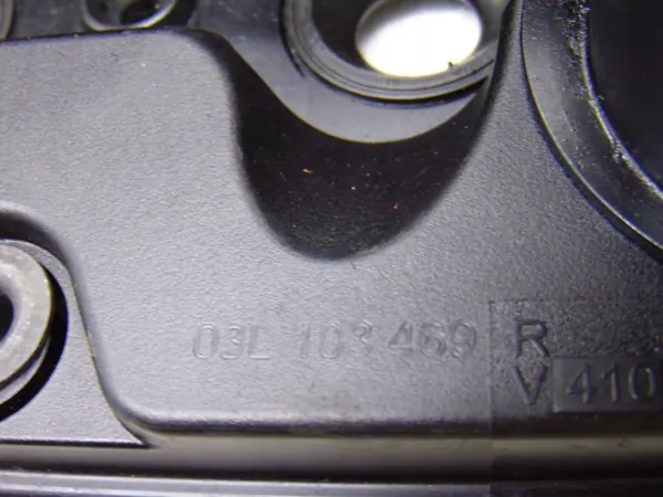 Venttiilikansi OEM 03L103469R 2.0TDI-moottoreille image 6