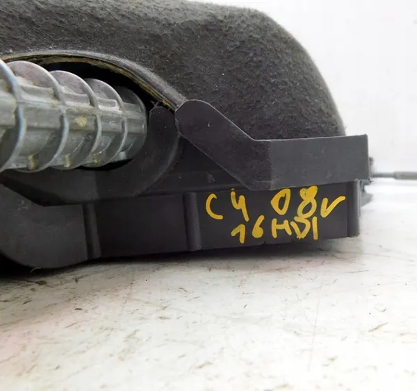 Citroen C4 Picasso I 2.0HDI 136ch Frein à main électrique A2C53092224 image 4