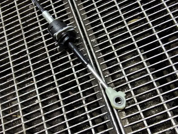 Hyundai Bayon 2023 versnellingskoppeling OEM 46790-q0200 image 3