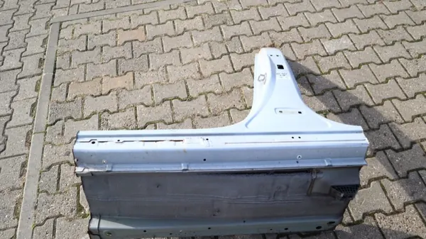Painel lateral esquerdo Volvo XC40 OEM 1206086842 image 2