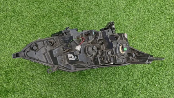 Nissan Qashqai II 2 J11 Vasemman Ajovalon Koito 100-18013 image 5