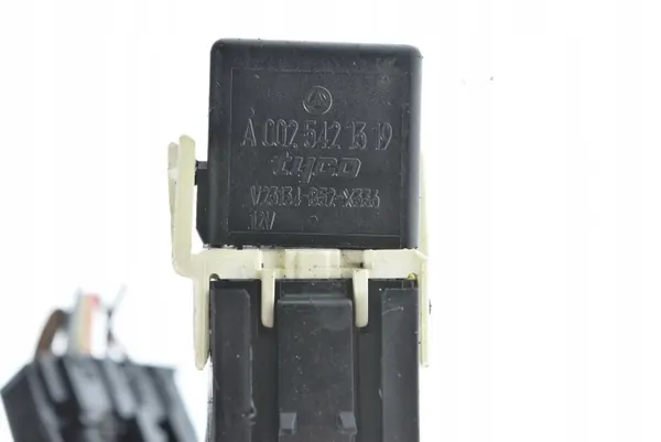Mercedes Dachpumpe OEM A2088001748 Gebraucht image 3