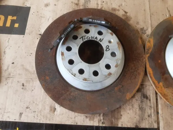 Set Remschijven & Blokken Achter OEM 5QN615601 image 4