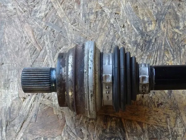 SEAT TARRACO 4DRIVE TIGUAN 4MOTION 2.0 TDI Höger Bakaxel image 2