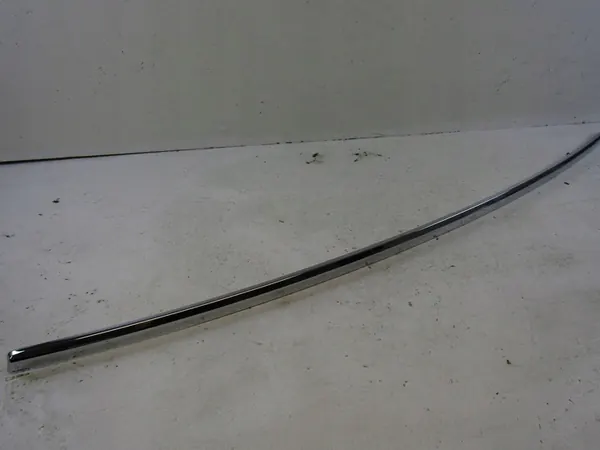 VW Transporter T6 Chrome Trim Tailgate 7E0853079B image 3