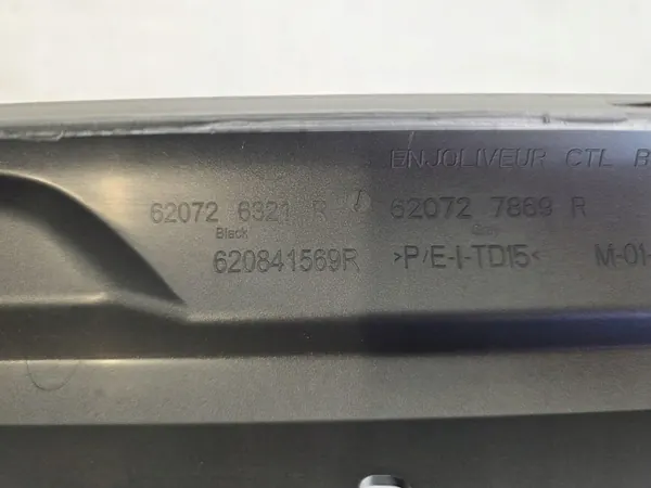 Spoiler OEM 620841569R para pára-choques dianteiro Dacia image 9