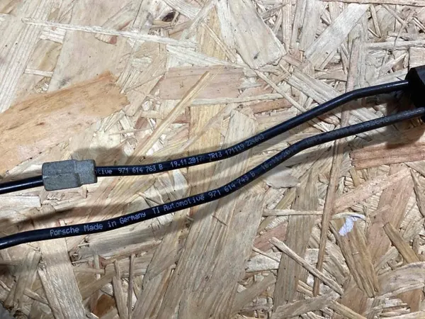 Bromsledning Porsche Panamera 971 OEM 971614743b image 5