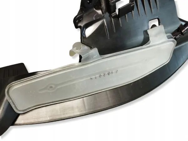 Audi A7 C7 Sitsidjustering OEM 4G8881617A image 3