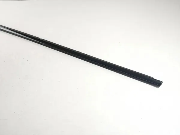 BMW M3 F80 Bakrutslist OEM RZV64031 image 3