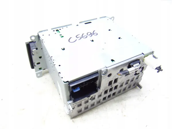 Audi CD Radio OEM 8R2035186F - Gebraucht image 4