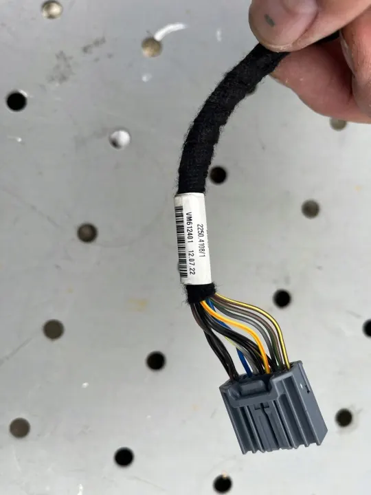 Espejo Volvo OE usado OEM 67576898 image 4