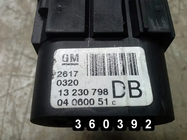 Interruptor Opel Vectra OEM AM-360392 Usado image 2