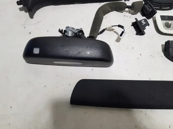 Kit Garniture Intérieure Noire Mercedes W204 AMG OEM image 4