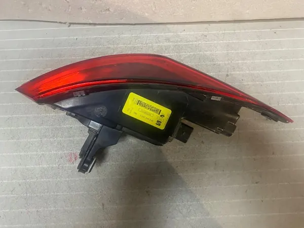 Lámpara trasera izquierda Seat Leon IV HB image 6