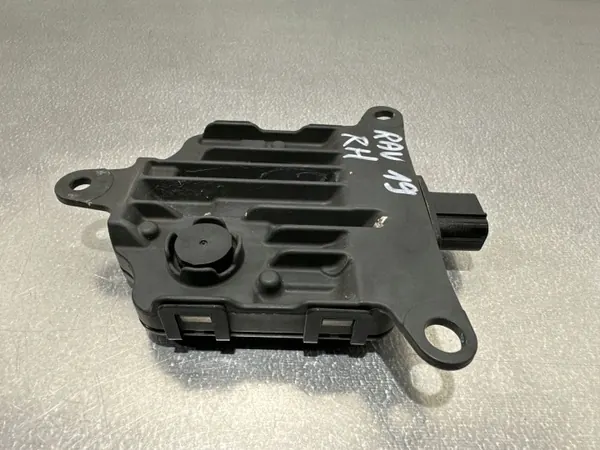 Module angle mort Toyota RAV4 OEM 2301003053 image 4
