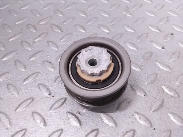 Tensor de correia distribuição Skoda Fabia Mk3 OEM 04E109479AA image 2
