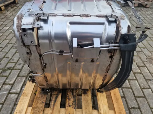 Scania Euro 6 DPF Katalysaattori Vaimennin OEM 2531688 image 4