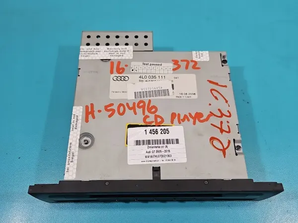 Audi Q7 CD-Wechsler OEM 4L0035111 - Gebraucht image 4