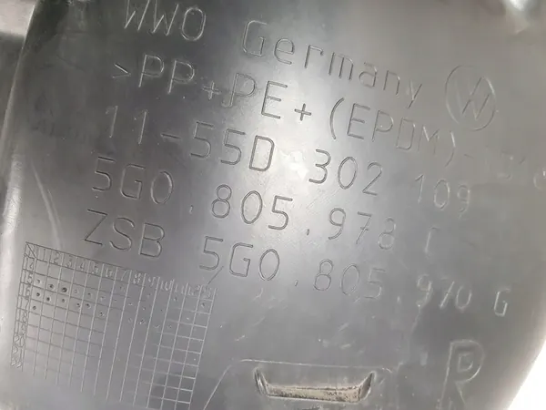 VW GOLF VII 7 12-17 Front Right Wheel Arch 5G0805978C image 3