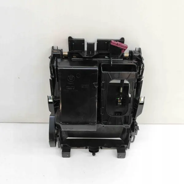 Cinzeiro BMW X7 (G07) OEM 9399863 - Usado image 3