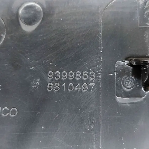 Cinzeiro BMW X7 (G07) OEM 9399863 - Usado image 4