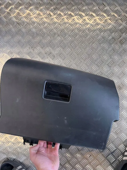 Ligier JS 50 2021 Compartimento do painel image 2