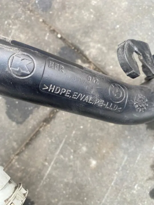 Tubo enchimento combustível BMW OEM 8740556 image 6