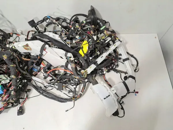 BMW Johdinpanta OEM 5A451A2 4-sarja G22-G26 image 4