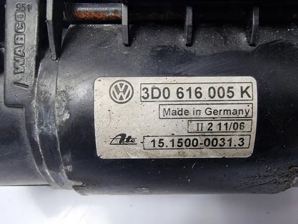 Audi A8 S8 D5 2021 Achter luchtvering compressor OEM 3D0616005K image 4