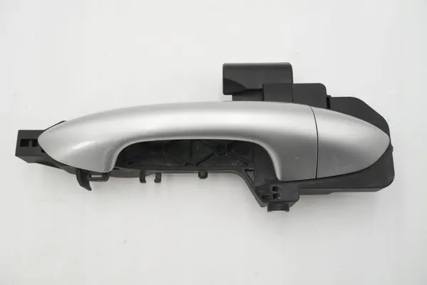 Puxador Externo Direito Dianteiro OEM KIA CEED image 2