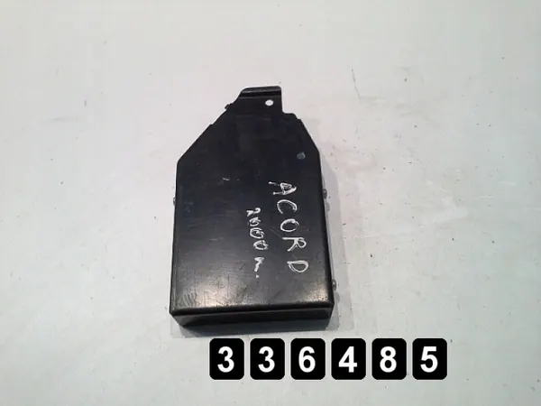 Käytetty Honda Accord ECU OEM AM-336485 (2000) image 3