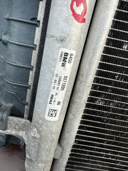 Radiador de agua BMW OE image 7