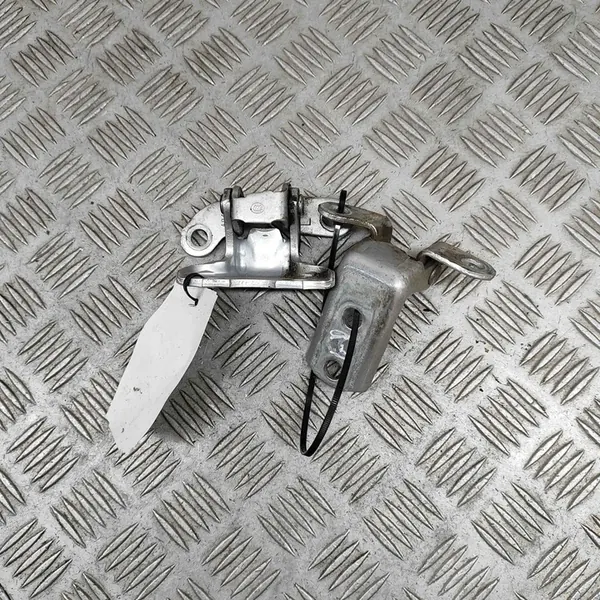 Vänster bakdörrs gångjärnssats TOYOTA PRIUS (_W5_) 6878052031 image 6