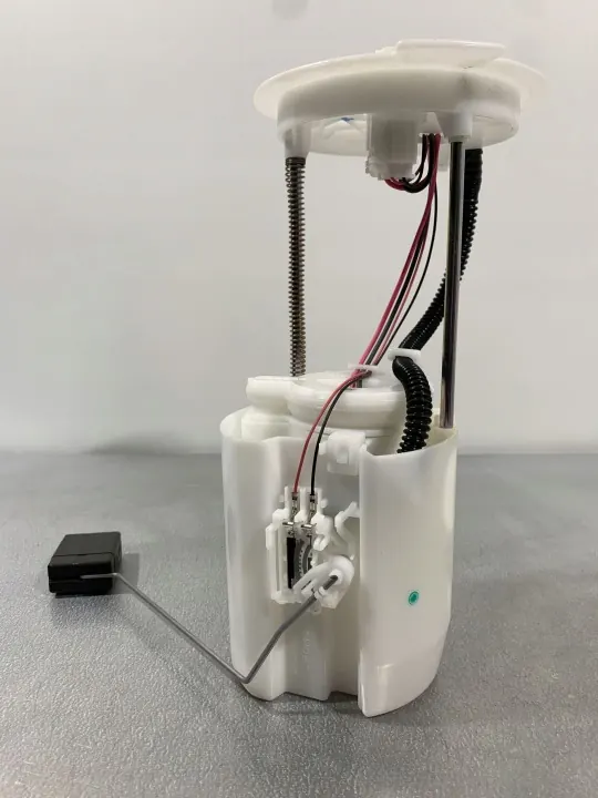 Honda Bränslepump OEM KS2921008782 - Begagnad image 2