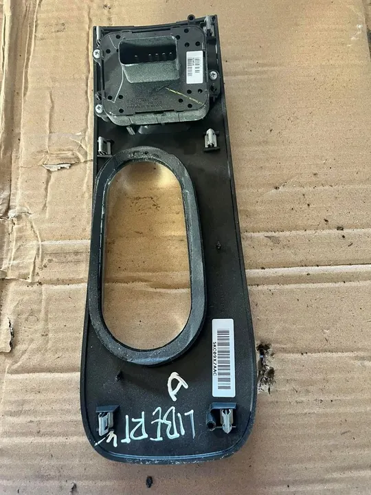 Fönsterknapp Jeep Liberty 56054002AA image 3