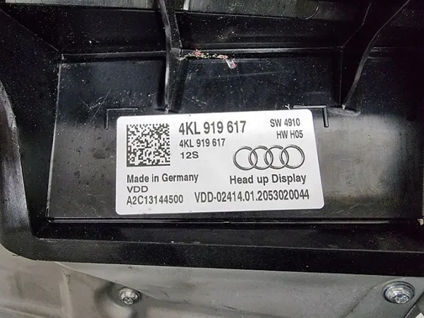 Audi OE Display 4KL919617 - Begagnat skick image 5
