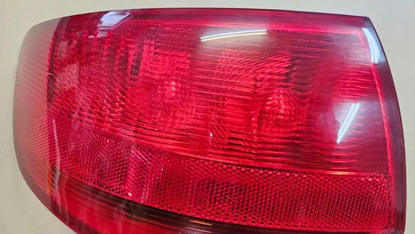 LÁMPARA TRASERA IZQUIERDA AUDI A3 8P 5D SPORTBACK 8P4945095C image 4