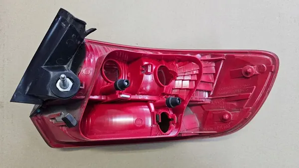 LÁMPARA TRASERA IZQUIERDA AUDI A3 8P 5D SPORTBACK 8P4945095C image 9