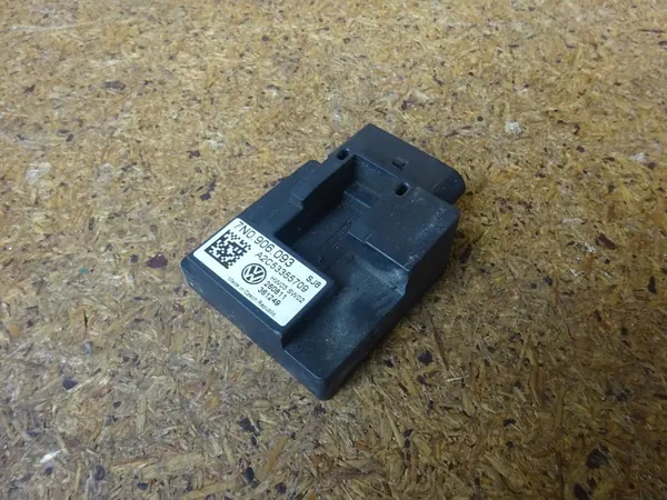 VW Sharan Seat Alhambra 2.0 TDI Brandstofpompmodule image 7