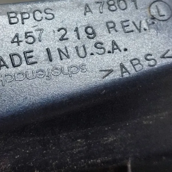 Barre d'éclairage plaque Cadillac CTS OEM 457219REV image 10
