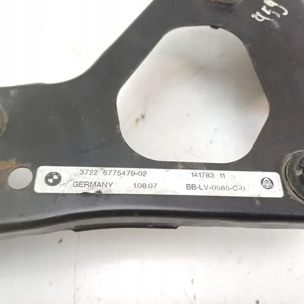 Ilmasuspensionin kompressorin kiinnitys taka 6775479 image 5