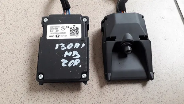 Câmera Assistente Faixa Hyundai I30 III OEM 99211G4000 image 2