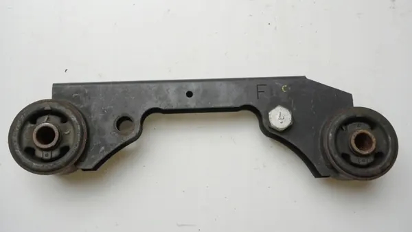 Support différentiel arrière OEM 55419-CA011 image 3