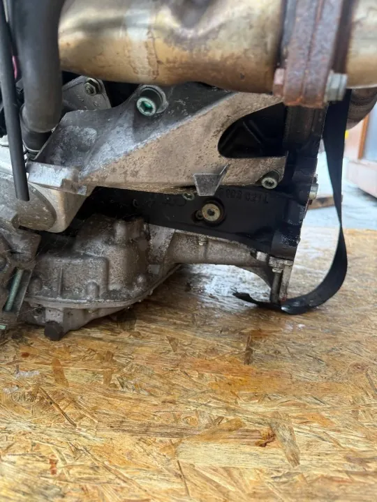 Motor 2.5 TDI V6 BDG usado OEM XLV2614 image 9
