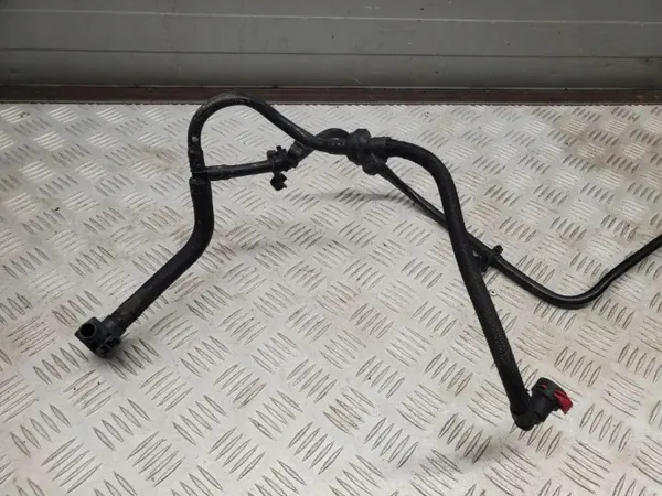 Mangueira de vácuo OEM 68223529AC para Chrysler Pacifica image 3