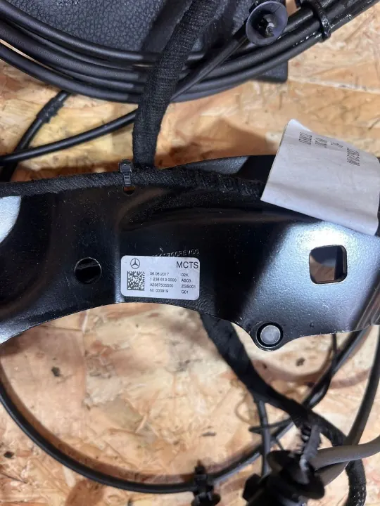 Mercedes-Benz W238 Cabrio Dachpumpe OEM image 6
