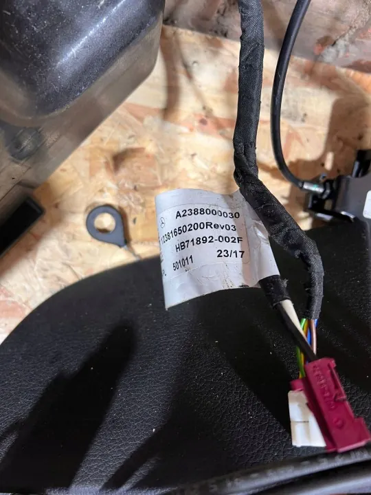 Mercedes-Benz W238 Cabrio Dachpumpe OEM image 7